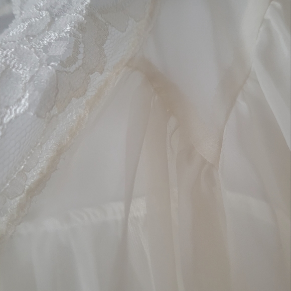 Vintage Frederick's of Hollywood lace sheer white robe negligee cover - Picture 3 of 13
